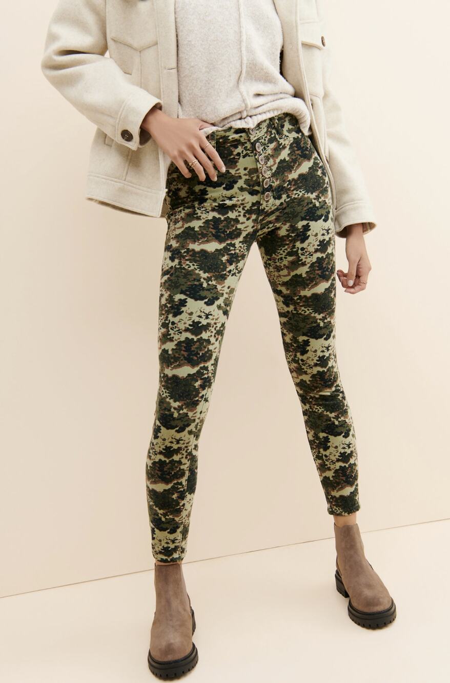 NEW ANTHROPOLOGIE PILCRO HIGH-RISE BUTTON-FLY SKINNY CORDUROY PANTS -29